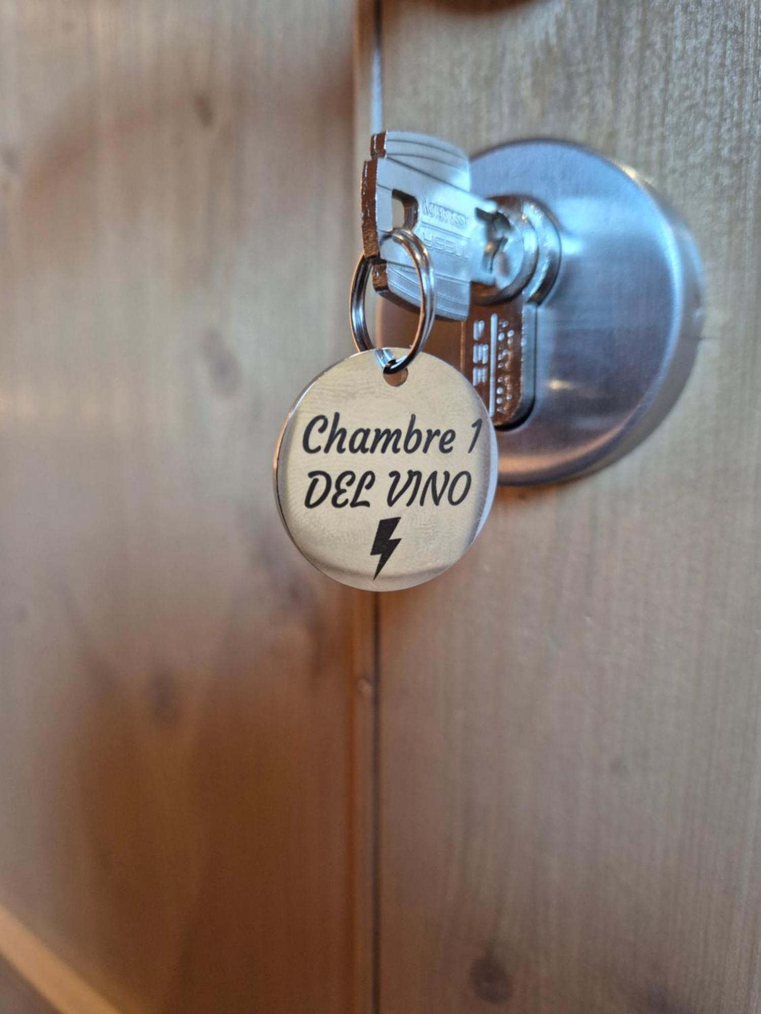 Orchamps-Vennes Del Vino Bar A Vin & Guitares Appartement Sauna Terrasse Garage المظهر الخارجي الصورة